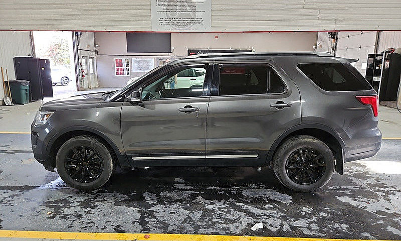 2018 Ford Explorer...