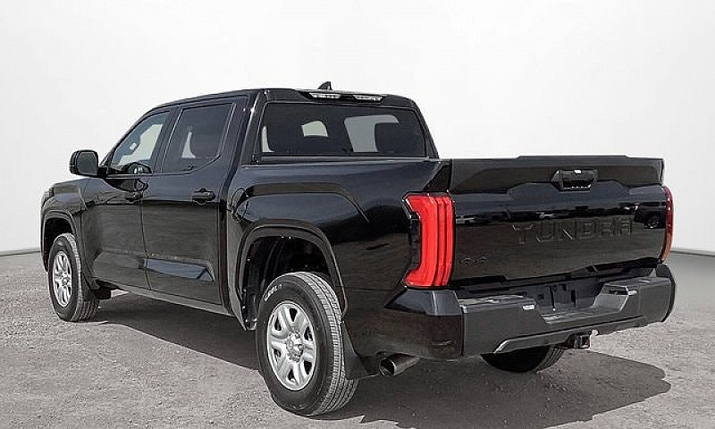 2024 Toyota Tundra S...