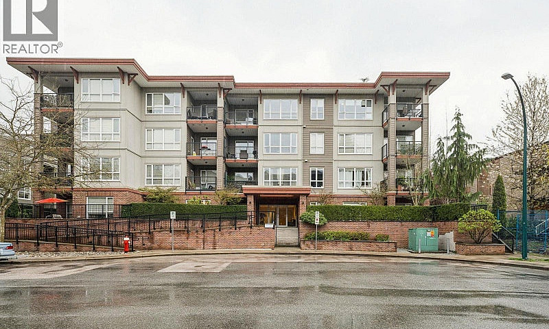 206 2473 Atkins Aven...