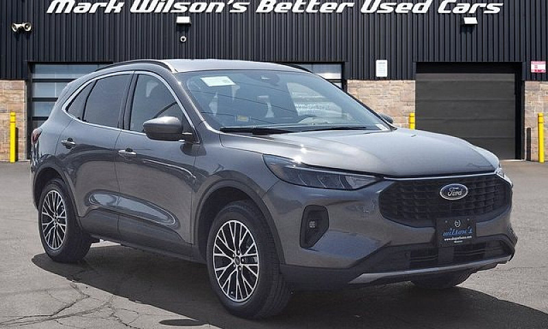 2025 Ford Escape Phe...