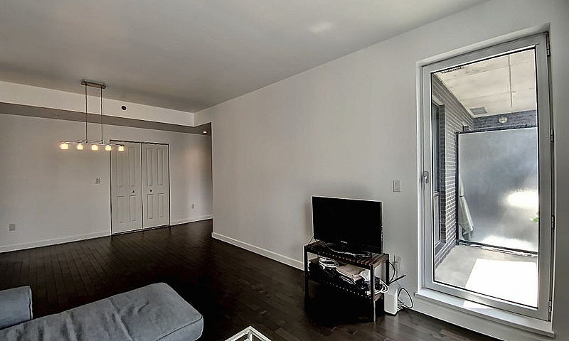 690 000$ - Condo À V...