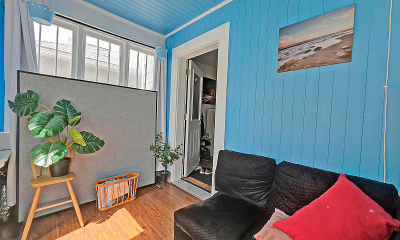 Lovely 4 Bedroom & 2...