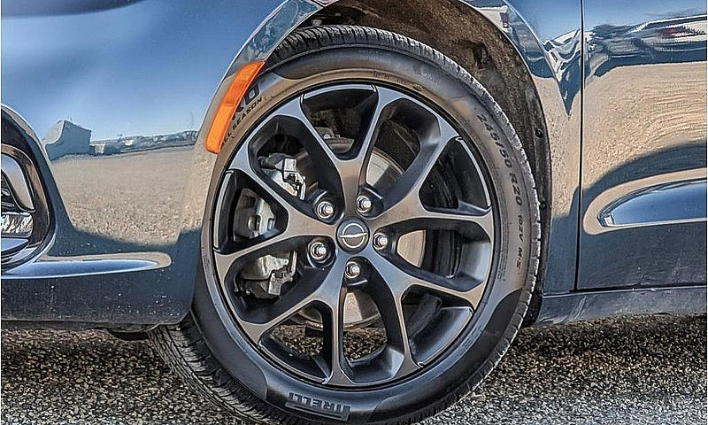 2025 Chrysler Pacifi...