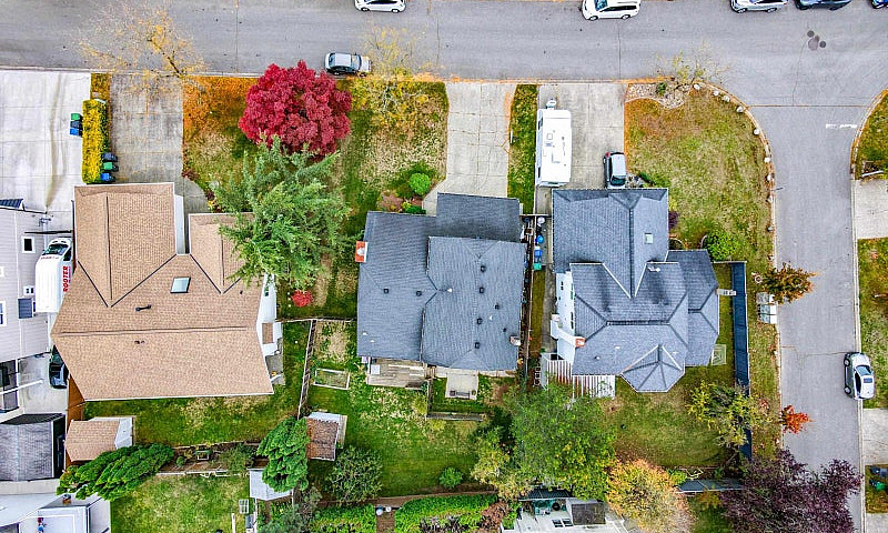 15276 95 Avenue Surr...