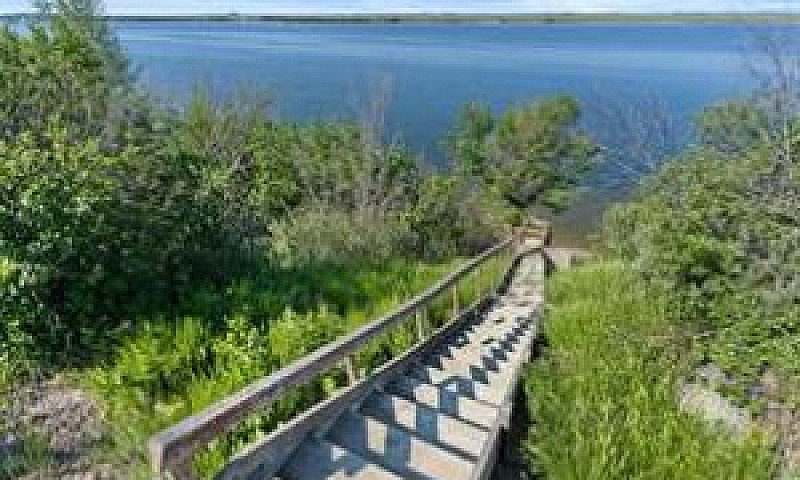 Waterfront Lot  140 ...