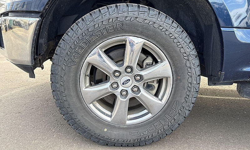 2019 Ford F-150 Xlt...