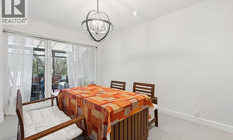 6605 Turnberry Cresc...
