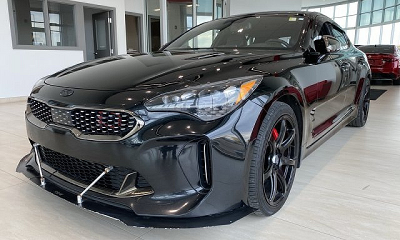 2018 Kia Stinger Gt2...