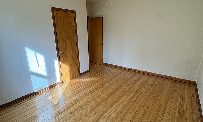 253 River Ave- 1 Bed...