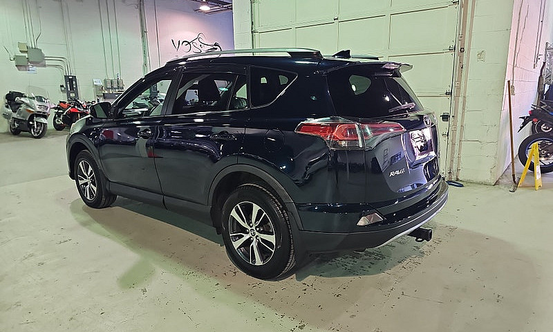 2018 Toyota Rav4 Xle...