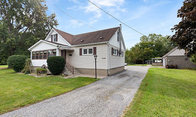 For Sale | 2585 Bouf...