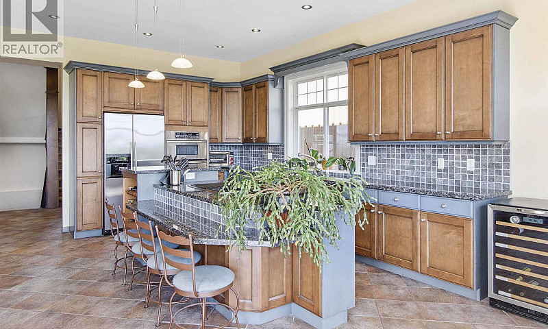 3233 Chartwell Lane ...