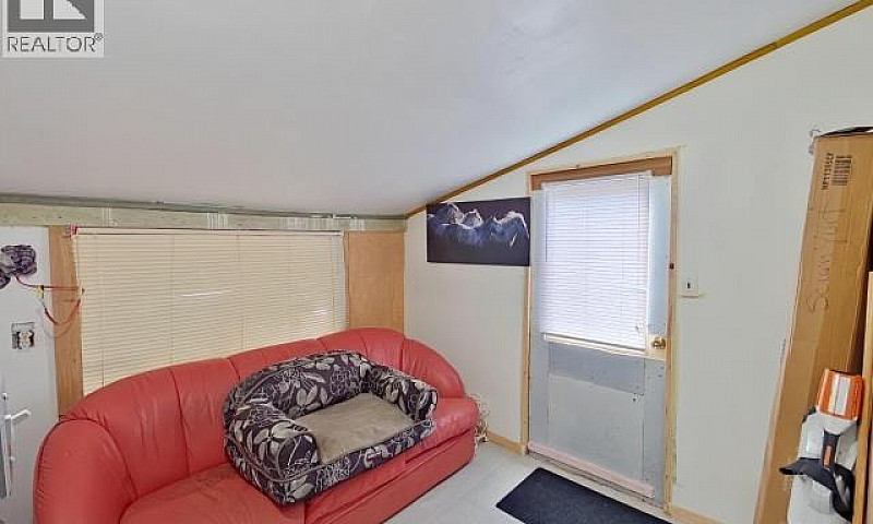 4317 Sanderson Road ...