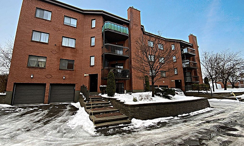 345 000$ - Condo À V...