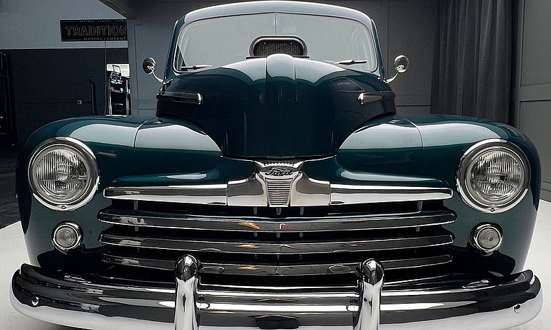 1948 Ford Super Delu...