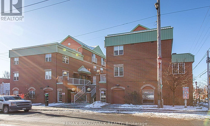 6 - 130 Rochester St...
