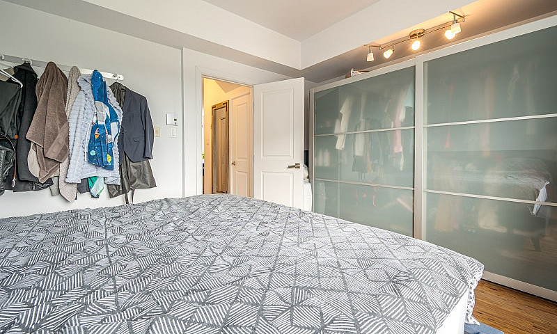 Condo 3 Chambres + 2...