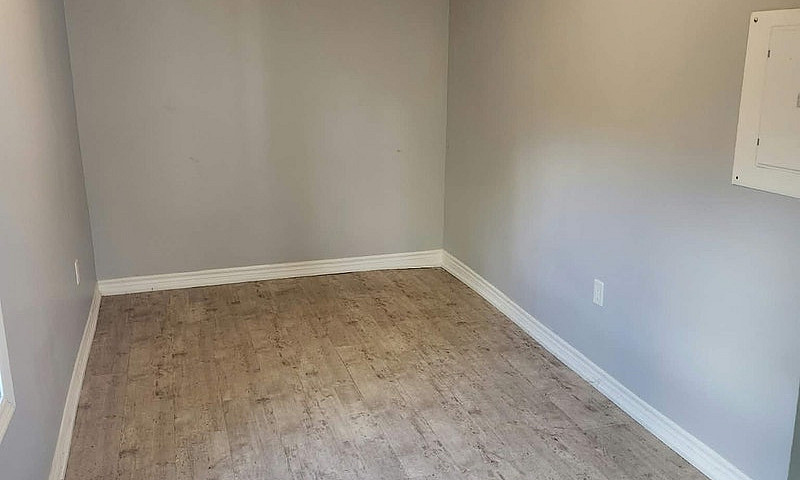 One-Bedroom Main-Flo...