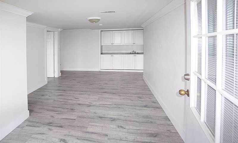 1 32918 Best Avenue ...