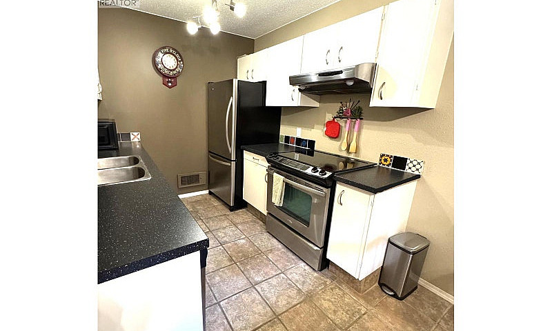 930 Dogwood Drive Un...