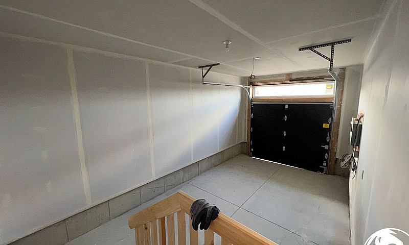 3 Bed 2.5 Bath - Fre...