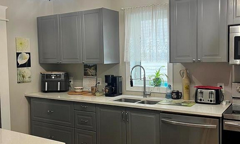 408 Andrews Street W...