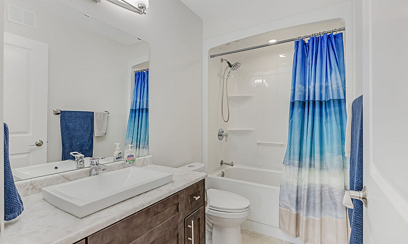 Open House! 3Bdrm 3B...