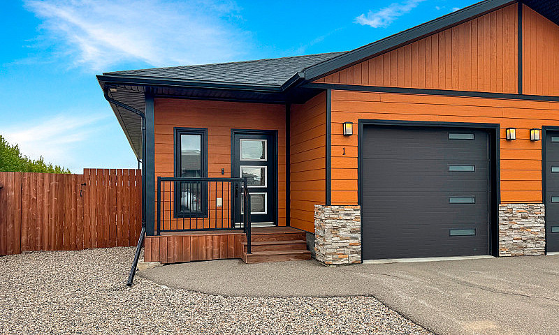 Stylish, Spacious, S...