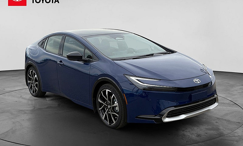 2027 Toyota Prius Pl...