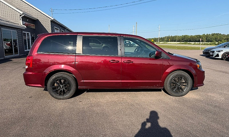 2019 Dodge Grand Car...