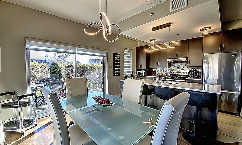 525 000$ - Condo À V...