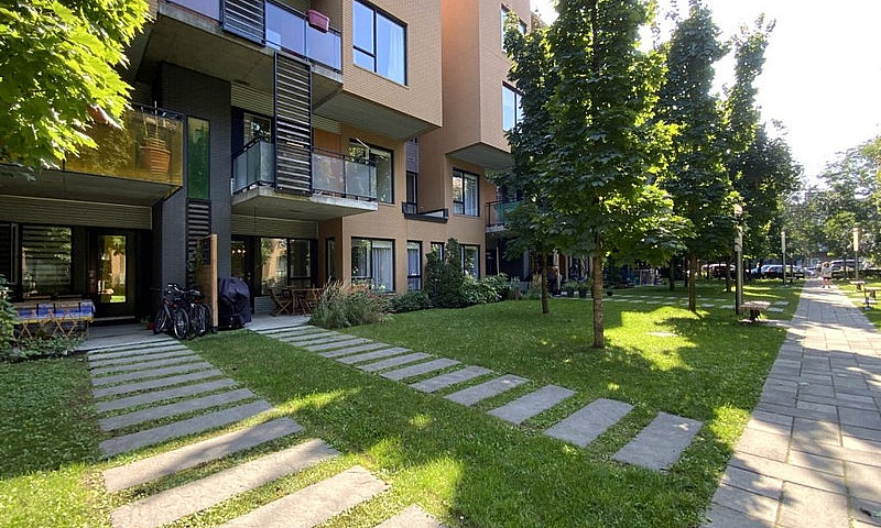 740 000$ - Condo À V...