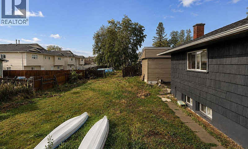 2025 Pine Street Pri...
