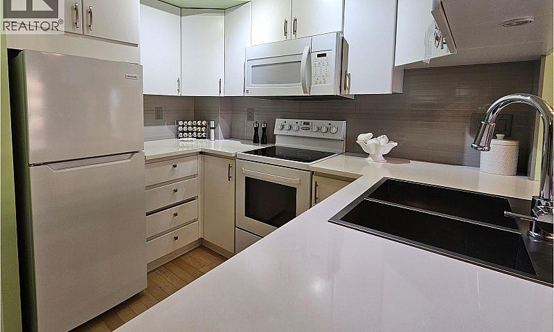 1003 1189 Howe Stree...