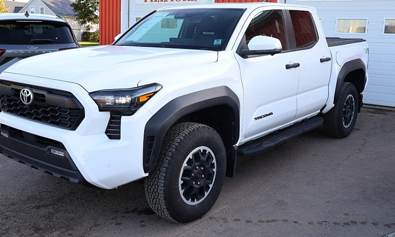 2025 Toyota Tacoma T...