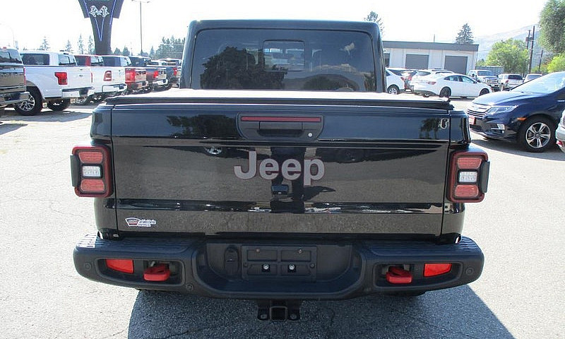 2020 Jeep Gladiator ...