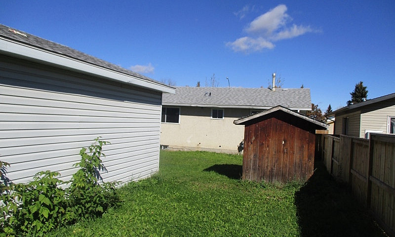 4 Bedroom Home For R...