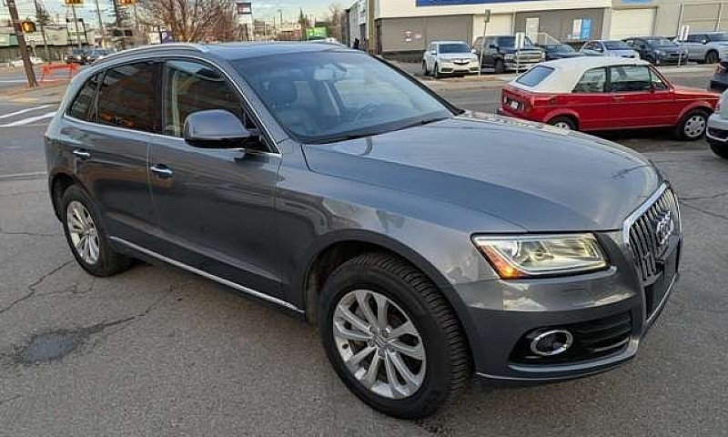 2017 Audi Q5 Quattro...