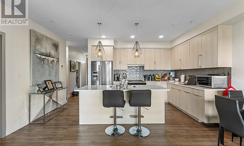 104 2777 North Beach...