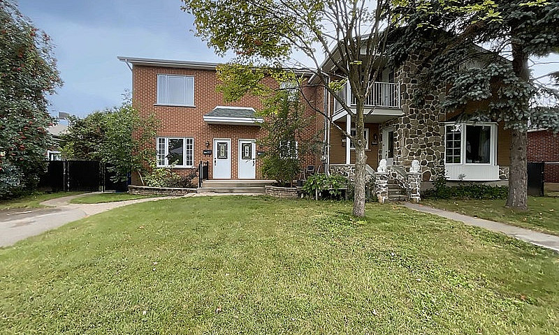 975 000$ - Triplex À...