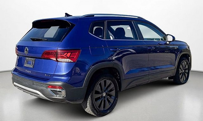 2022 Volkswagen Taos...