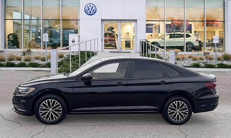 2020 Volkswagen Jett...