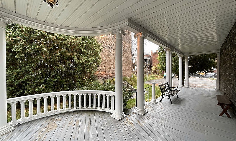 $1,289,600 - 2 Store...