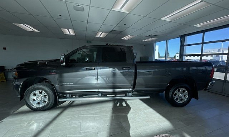 2024 Ram 3500 Larami...