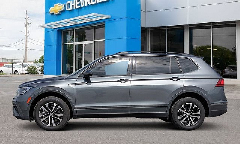 2022 Volkswagen Tigu...