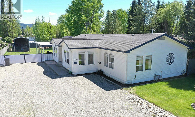 1302 Mountain Ash Ro...