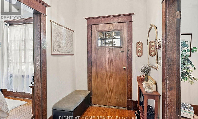 33 Melbourne Street ...