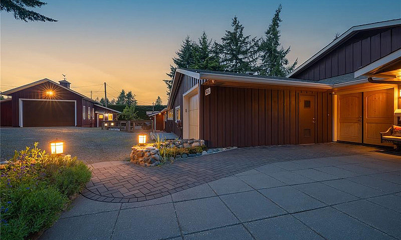 Extensively Renovate...