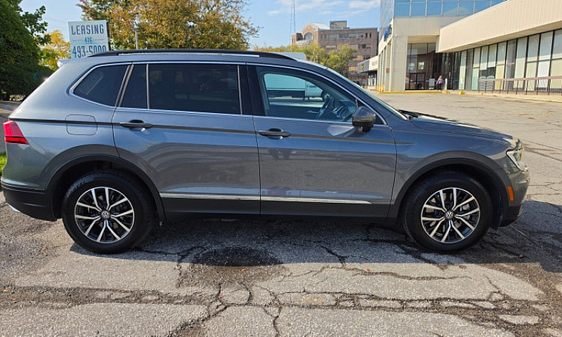 2021 Volkswagen Tigu...