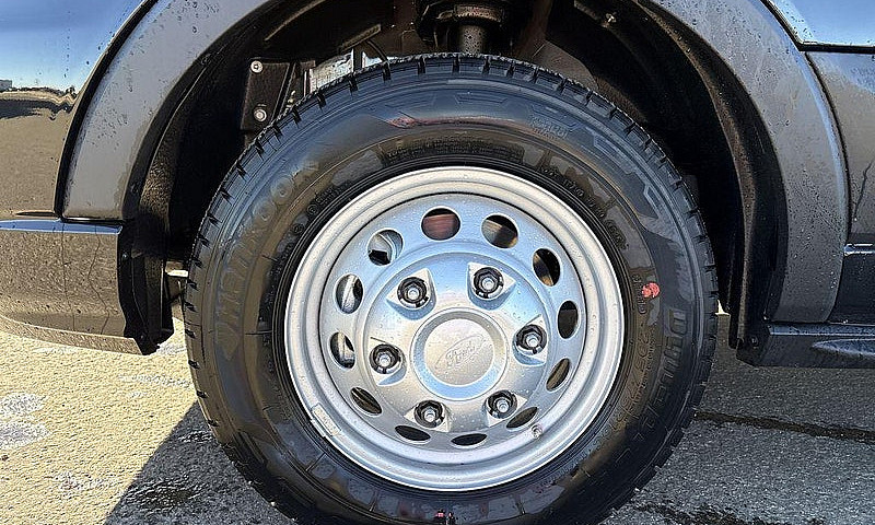 2027 Ford Transit Pa...